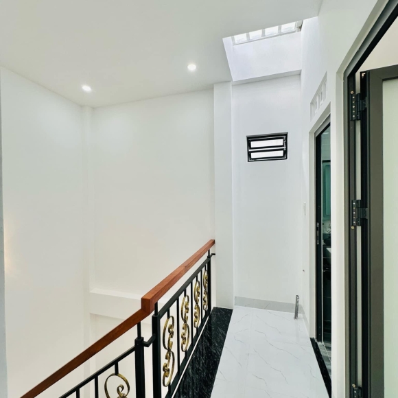 Bán gấp nhà phố Nguyễn Thị Định, Quận 2 _ Chỉ 6 ty…9999 _ Siêu phẩm 2 tầng, sổ riêng_ 81 m2 đất. - Ảnh 3